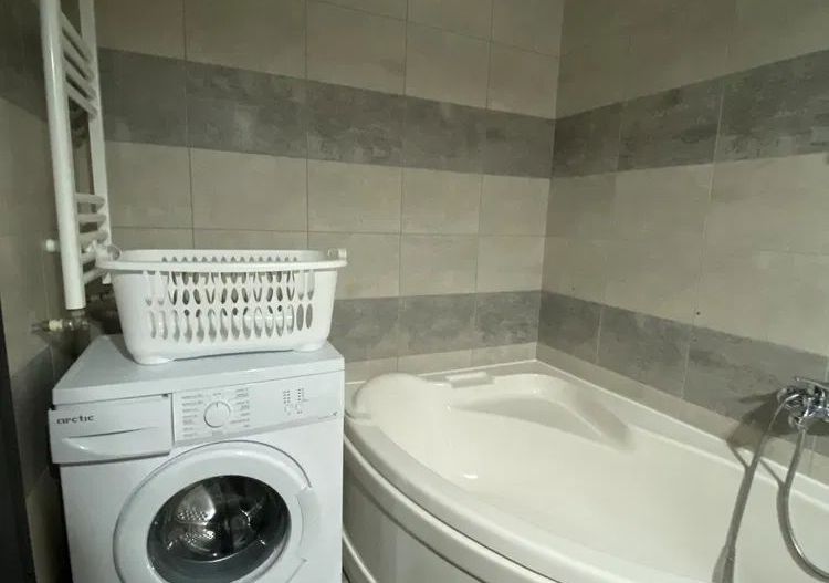 Garsoniera de inchiriat Militari Residence - Poză 6