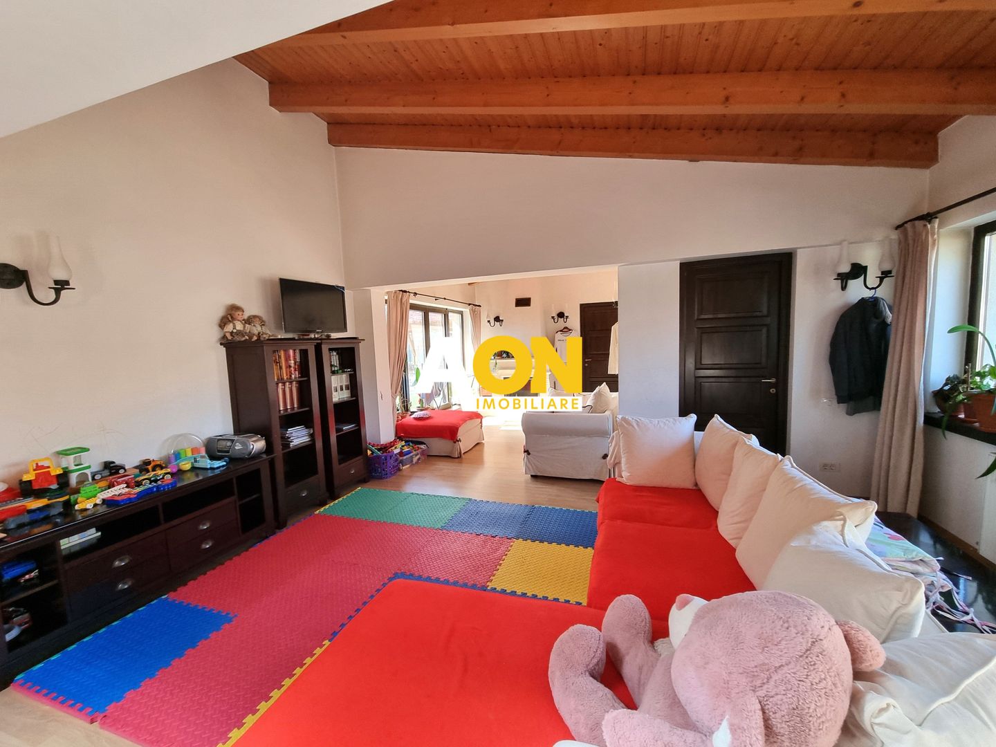 Casa de vanzare 5 camere, 980 teren, zona Piata Cetate - Poză 4