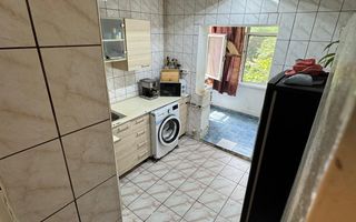 3 Camere - 65MP | 2 Bai | Decomandat | 1/4 | 1985 | Gorjului - Poză 7