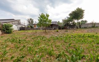 TEREN 949 MP CU CASĂ – STR. MILITARI, BACĂU | OCAZIE RARĂ - Poză 1