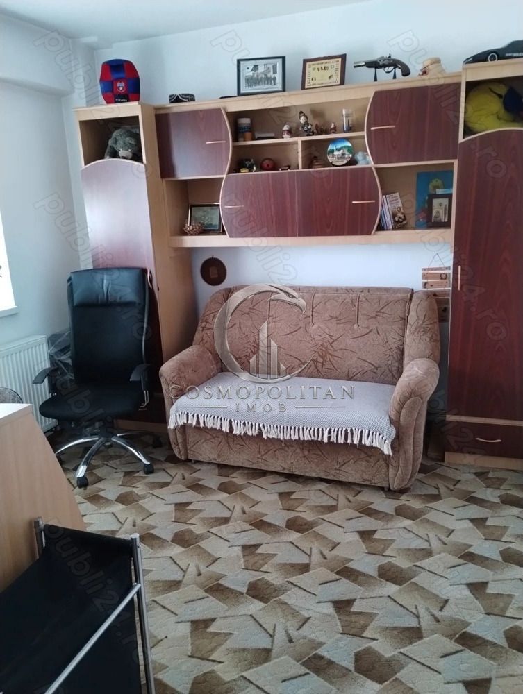 Apartament cu 3 camere zona 0 etaj 5 din 6 conf 1 decomandat Pret: 110.000 neg. - Poză 6