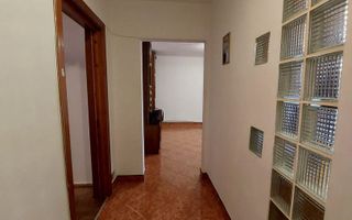 Apartament cu 3 camere 62 mp, oportunitate în zonă excelentă. - Poză 8