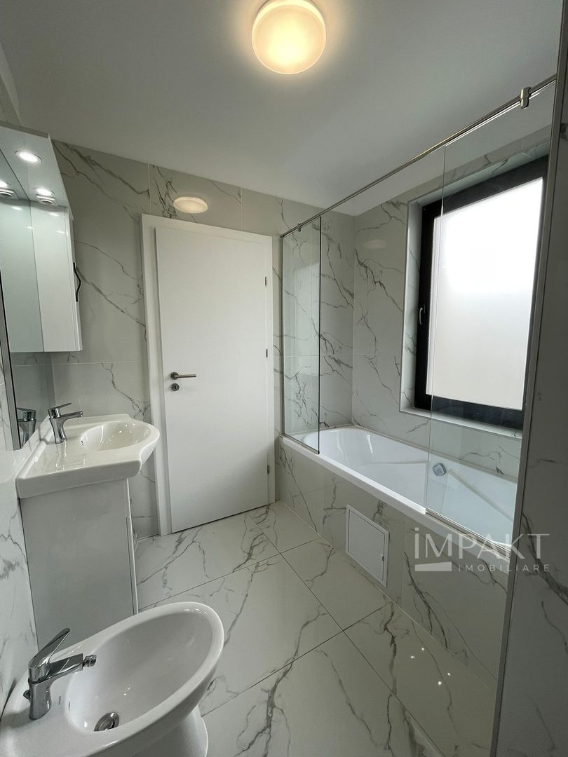 Casă / Vilă cu 4 camere de închiriat - Dezmir - Poză 14