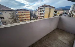 De vanzare  apartament 3 camere, Closca - Poză 11
