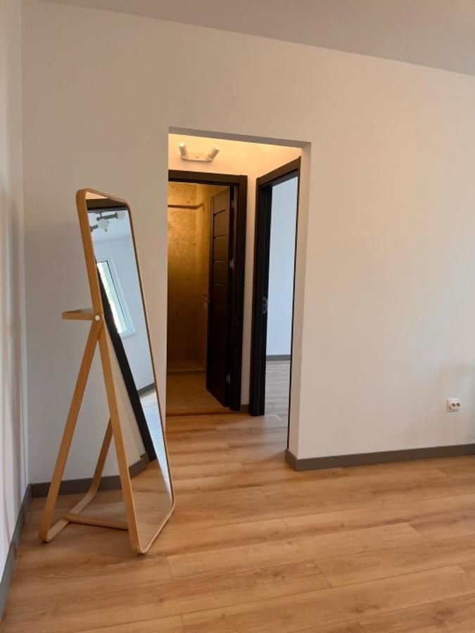 Apartament cu doua camere semidecomandat, piata Domenii - Poză 11