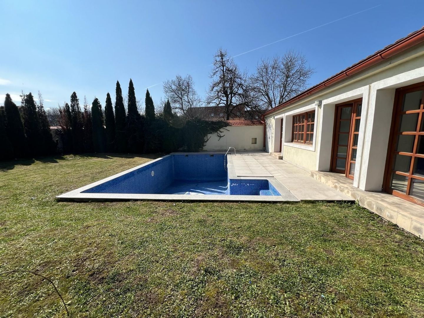 Casa saseasca CRISTIAN,amenajata LUX,pt turism,piscina,curte - Poză 3