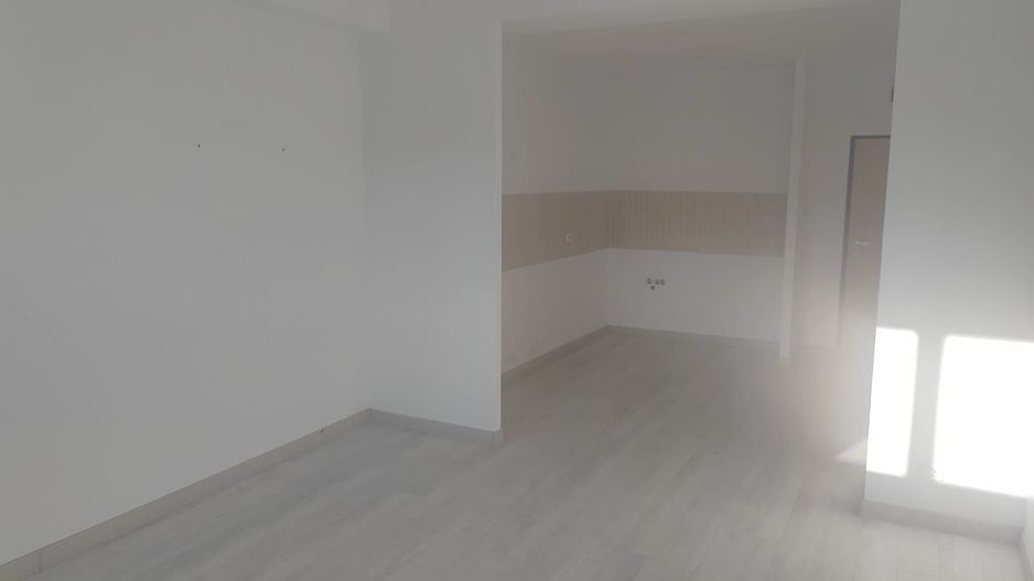 Rin Residence Imobil versatil/comercial/rezidential - Poză 2