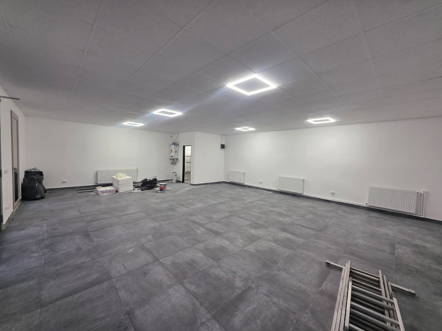 Spatiu Comercial de Inchiriat | Burdujeni, Suceava | Pret: 2.000€/luna - Poză 4