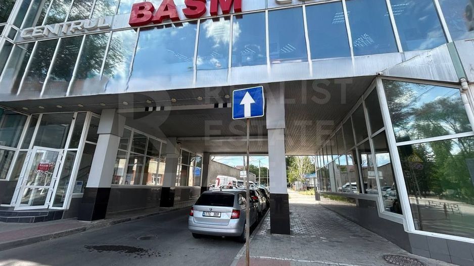 Chirie, spațiu comercial, 274 mp str. Ștefan cel Mare, Bălți - Poză 1