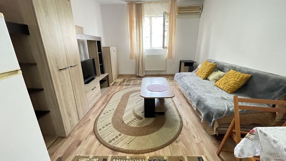 Garsonieră de vânzare în zona Aradului - Poză 8