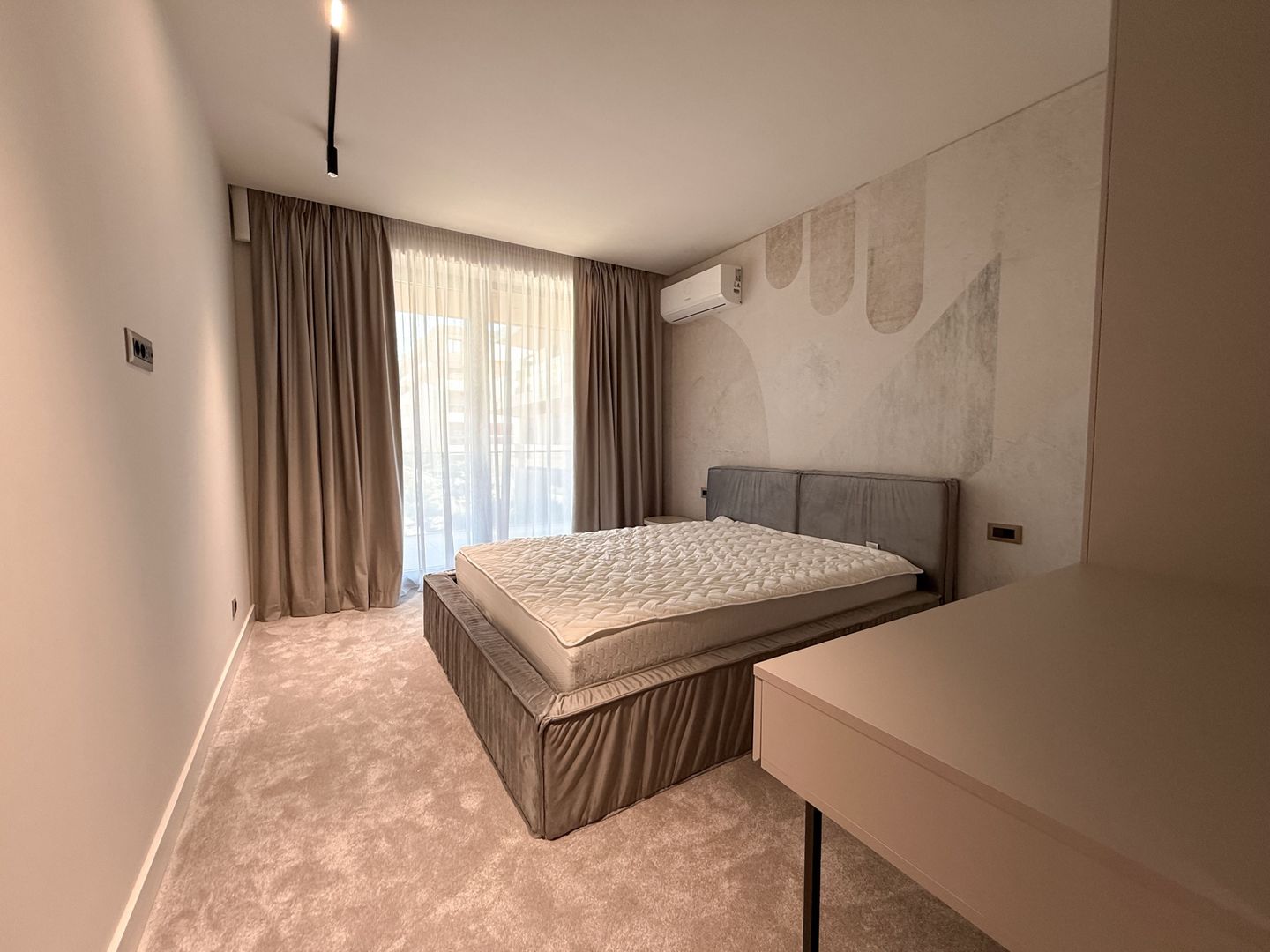 Luxury 3-Bedroom Apartment for Rent | Iancu Nicolae | Pool | 2 parking - Poză 7
