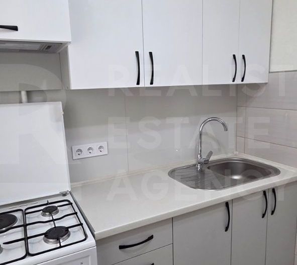Chirie, apartament, 3 camere, str. Alexandru Mărinescu, Buiucani - Poză 3