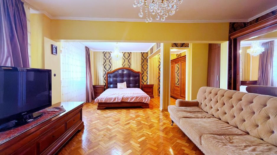 Apartament elegant cu saună proprie - Calea Mosilor 5/8 bloc 1980 - Poză 2
