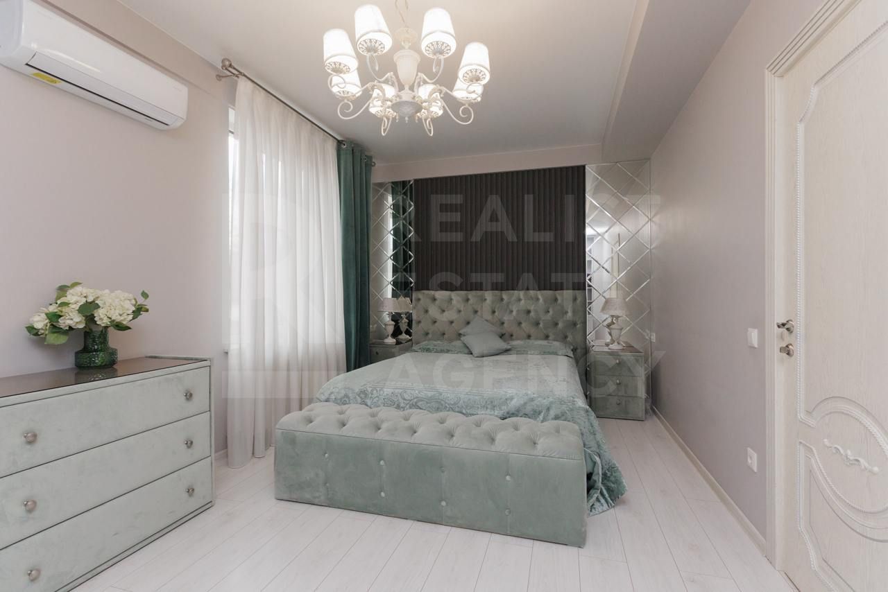 Chirie, casă, 4 camere, strada Melestiu, Centru - Poză 10