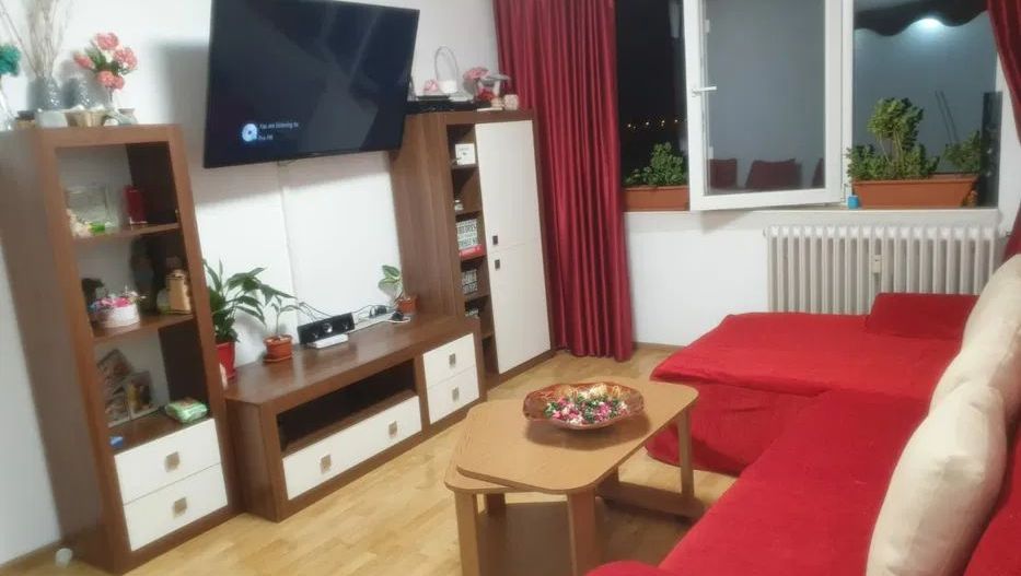 APARTAMENT MODERN BLOC REABILITAT METROU VALEA IALOMITEI - Poză 1