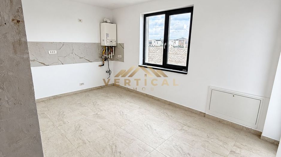 🏡 O casă pentru planurile familiei tale, în zona centrală - Poză 12