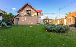 Casă superbă pentru familie în Lilieci – 133 mp utili, 500 mp teren - Poză 41