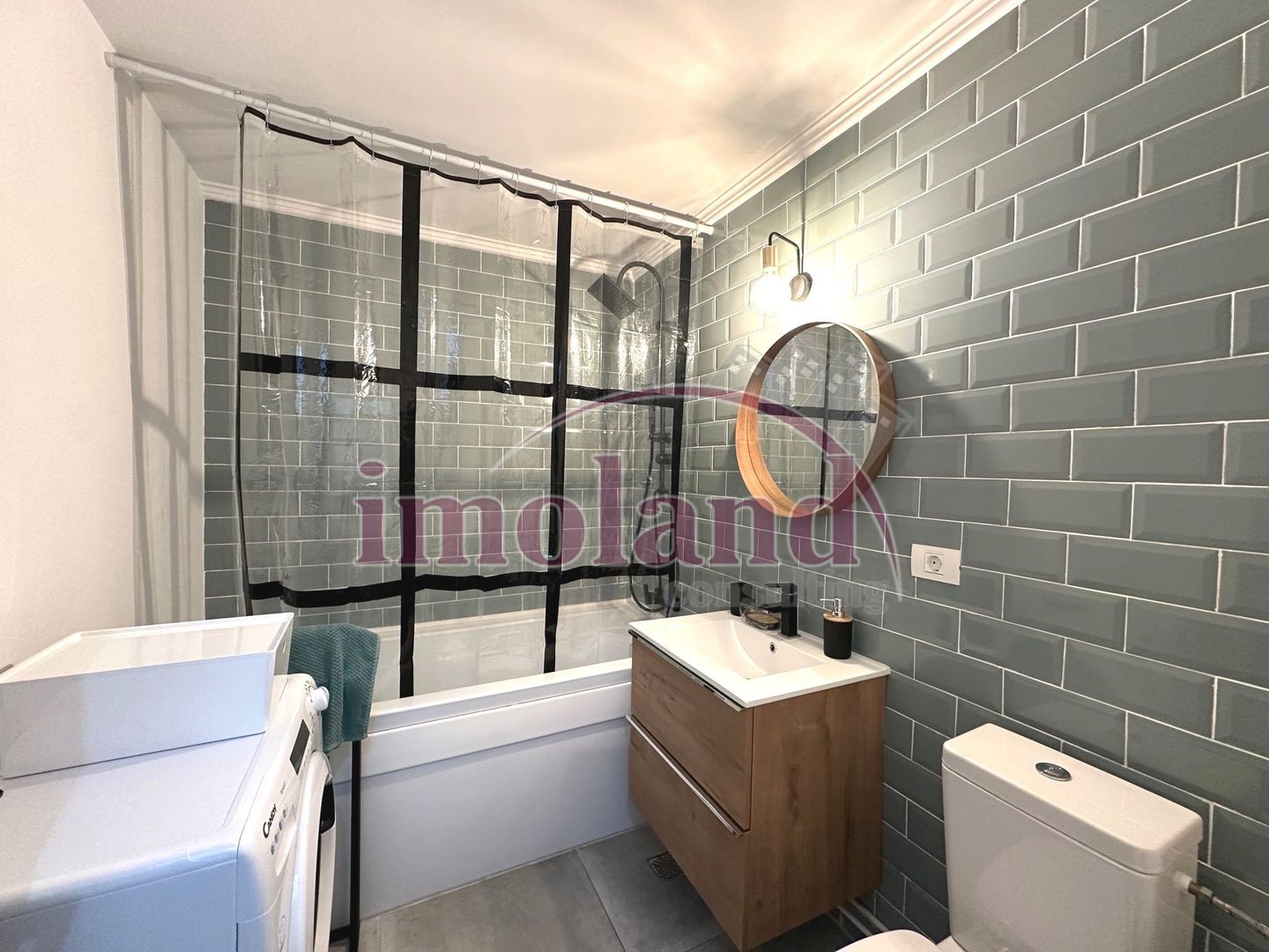 Prima inchiriere - Apartament renovat - 2 camere - etaj 1 - Ultracentral - Poză 13