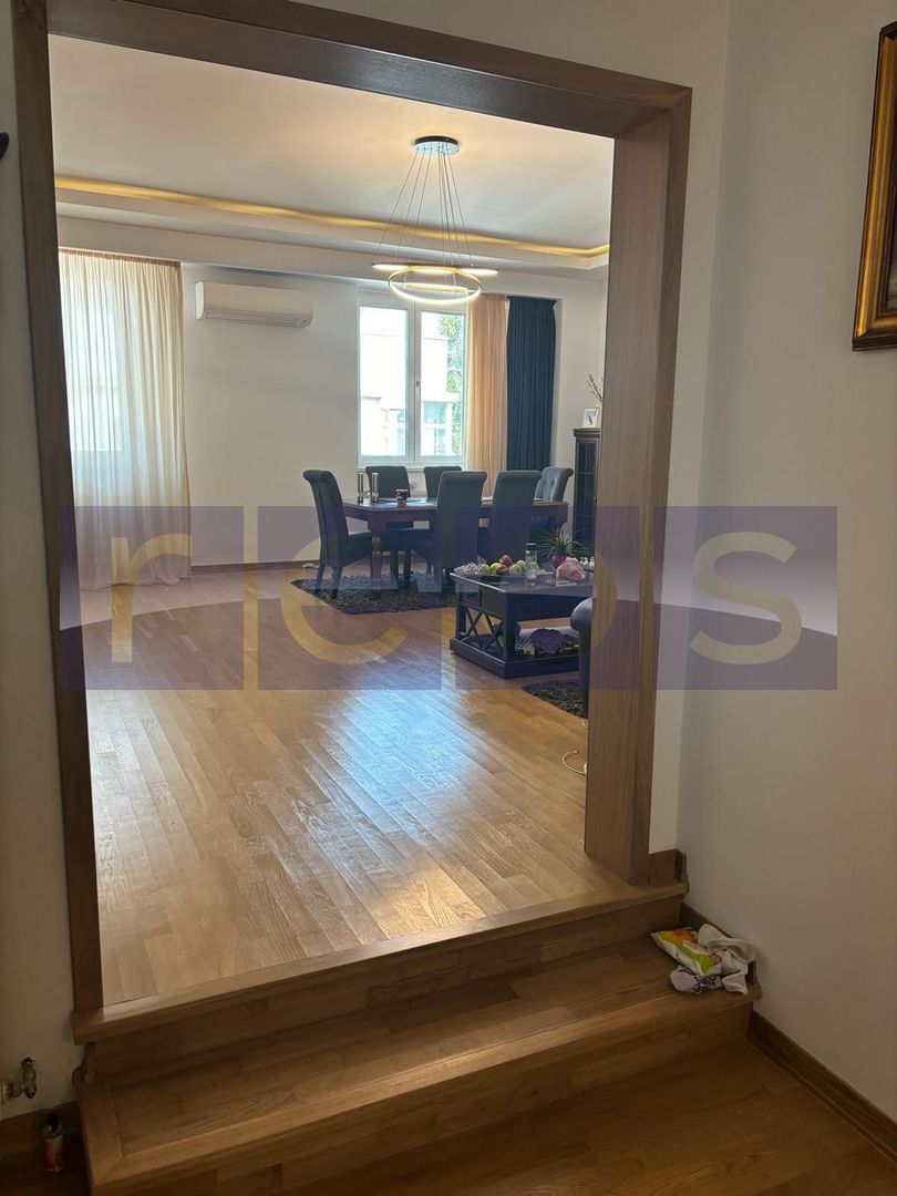 APARTAMENT DEOSEBIT DE VÂNZARE 5 CAMERE | VILA | ZONA CENTRALĂ - Poză 9