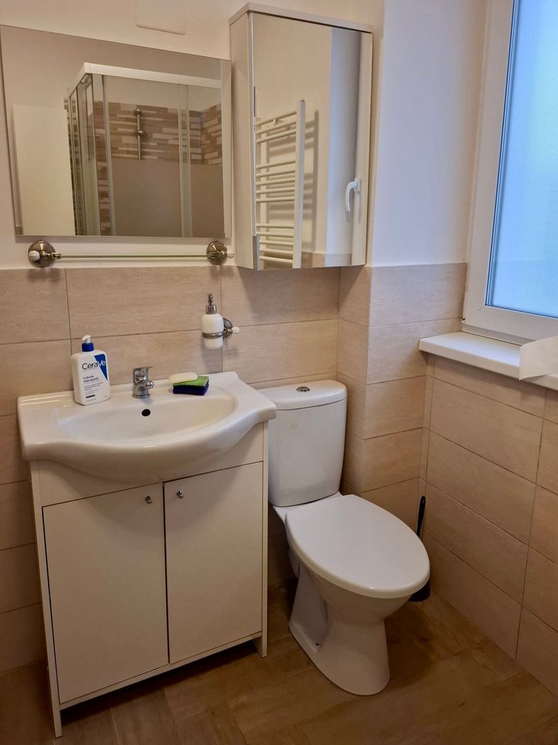 Apartament cu 3 camere,  spațios si primitor, in Soarelui- Sud Plaza - Poză 7