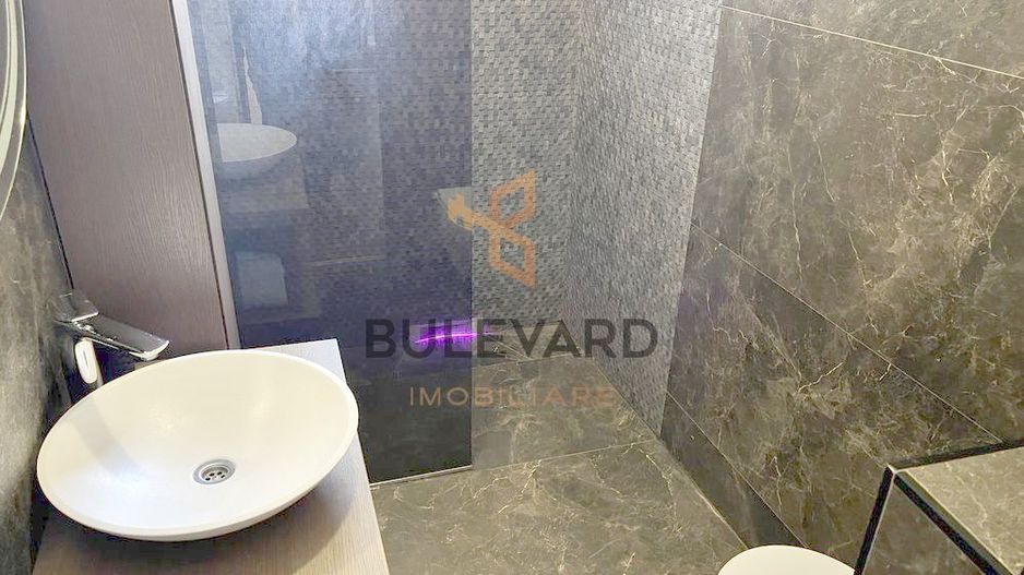 Apartament cu 2 camere ultracentral! - Poză 6