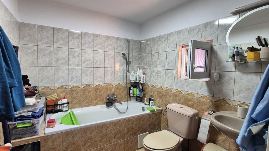 Vanzare casa individuala in Iris - Poză 7