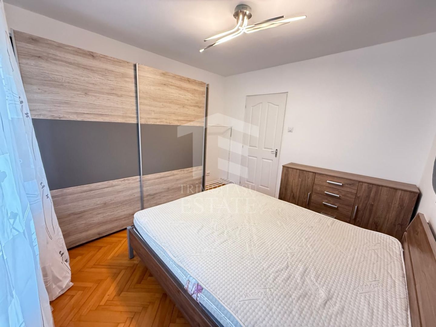 Apartament 2 camere Lacul Tei Teiul Doamnei - Poză 6