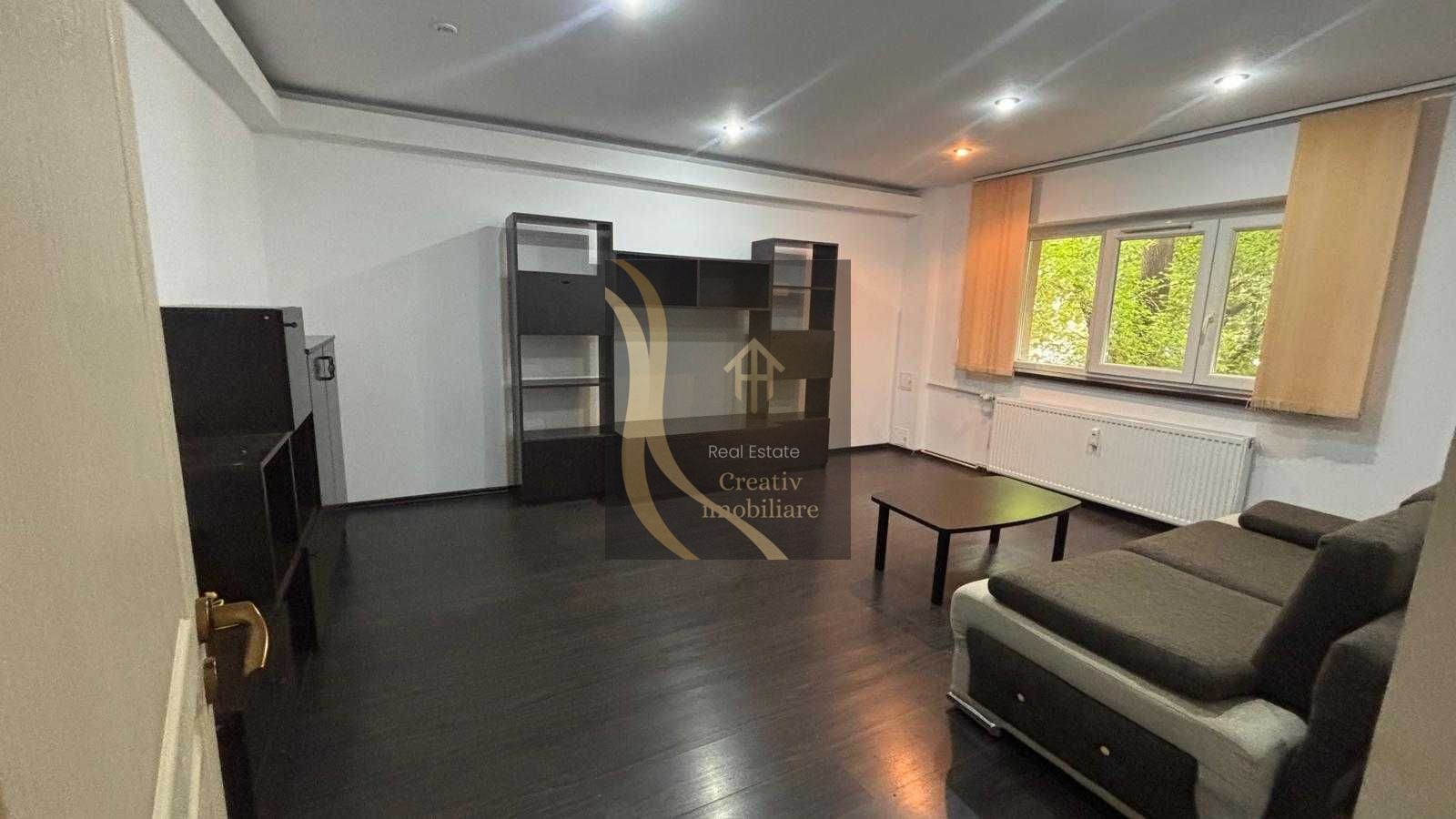 Garsoniera vanzare  Decebal Piata Muncii - Poză 1
