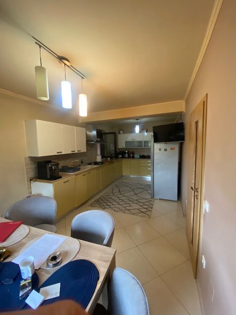 Duplex cu piscina Dumbravita Zona PADURE - Poză 34