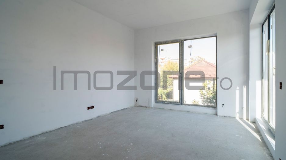 Ghidigeni, 2 Camere, etaj 1, 58 mp,  Zona De Case, Bloc Nou, Comision 0% - Poză 1