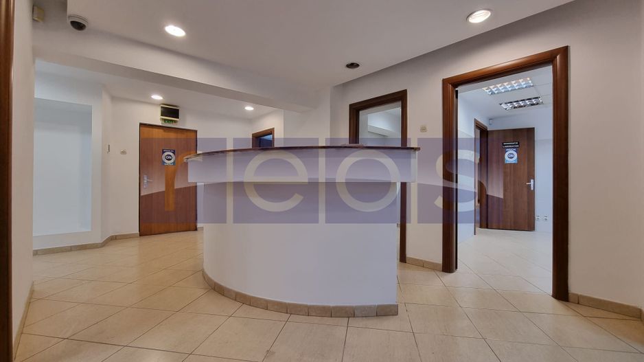 VANZARE SPATIU COMERCIAL | 30 CAMERE | ZONA UNIRII - Poză 5