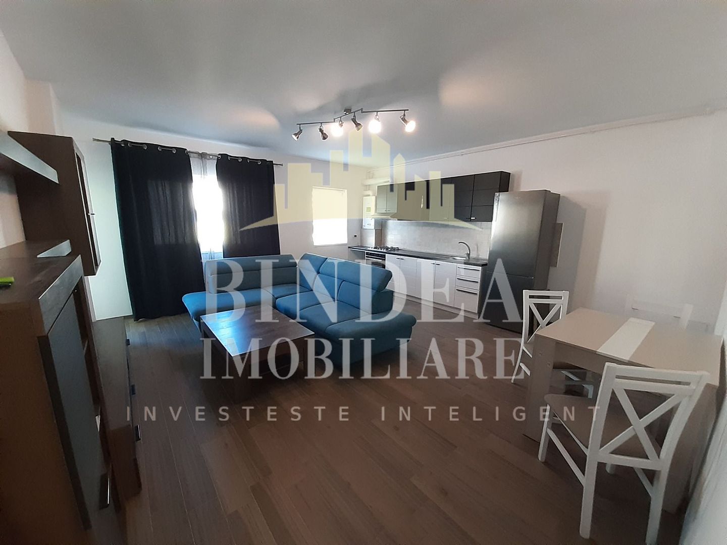 Apartament 2 camere, bloc nou, incalzire in pardoseala, parcare proprie - Poză 1