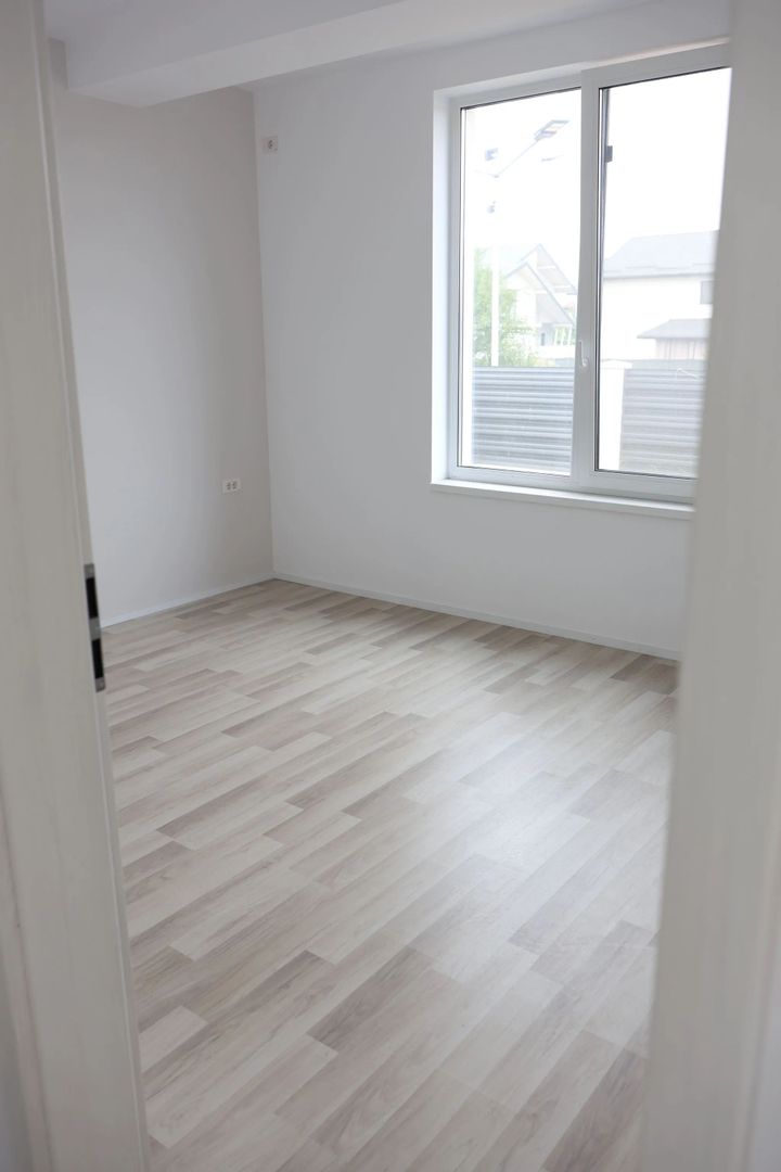 Casă / Vilă cu 4 camere de vânzare în Berceni - Poză 7