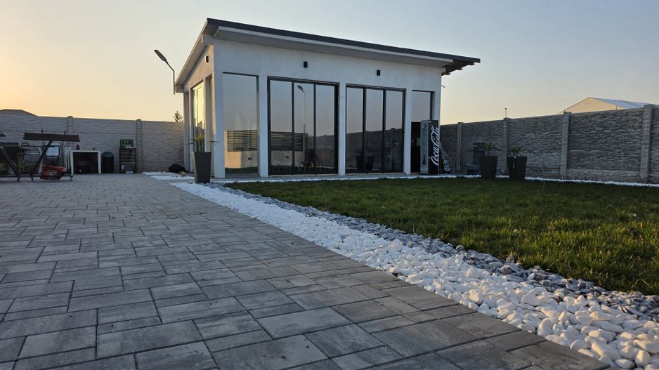 Casa- zona Metro - Poză 4