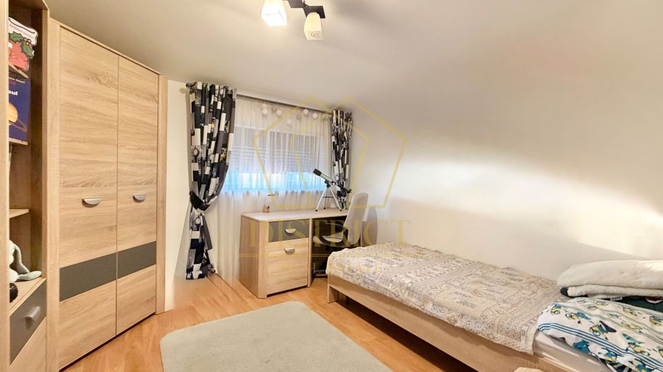 Duplex cu 4 camere si 2 bai complet mobilat si utilat in Giroc langa Zone 2. - Poză 18