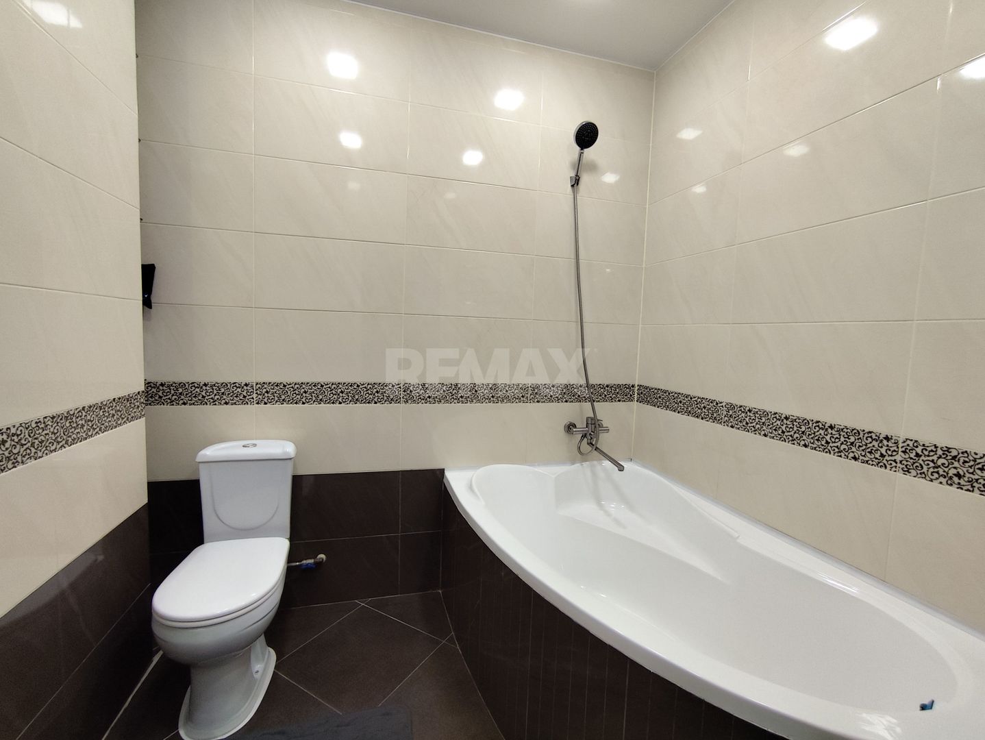 Apartament cu 2 odăi Buiucani, Mun. Chișinău - Poză 12