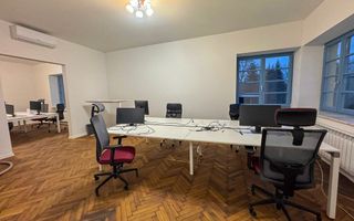 Vila impresionanta cu 12 incaperi in Andrei Muresanu - Poză 13