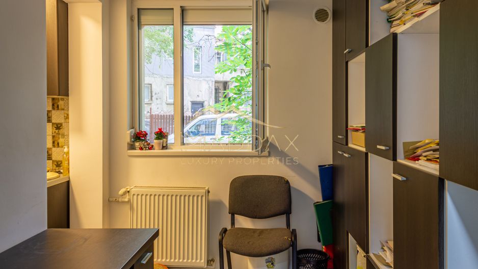 Apartament cu 2 camere // Parcul Carol - Poză 19