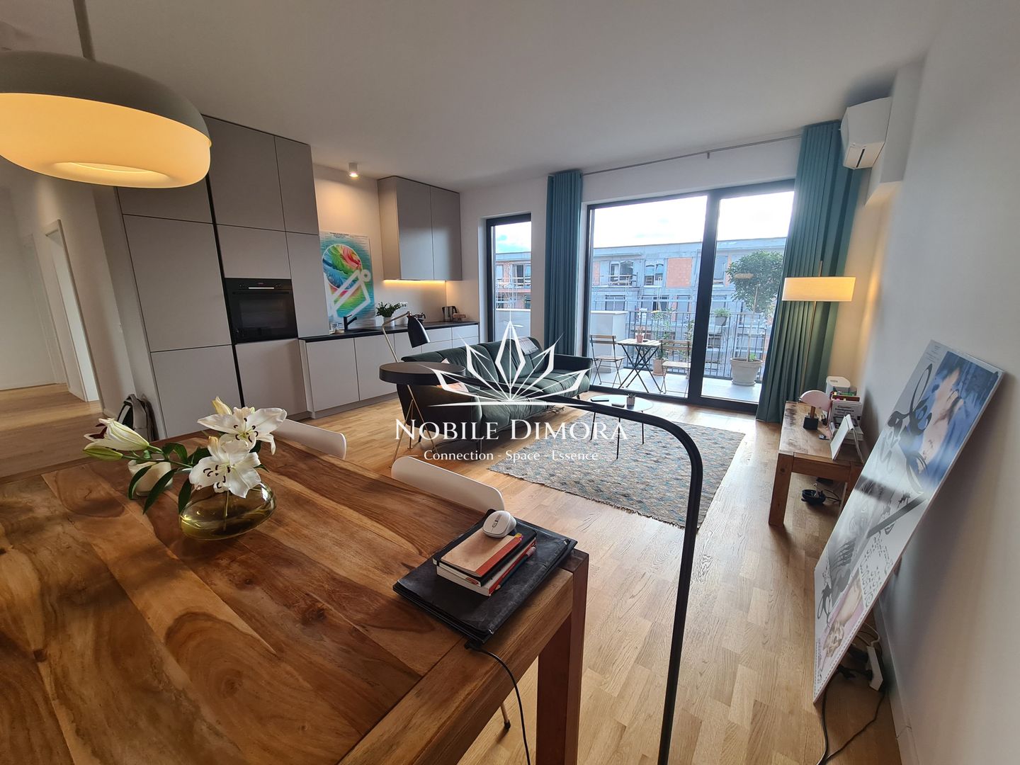 Paltim - Apartament de lux cu 3 camere si parcare subterana - Poză 1