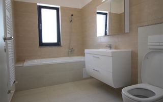 Apartament cu 3 camere de închiriat în zona Nord - Poză 8