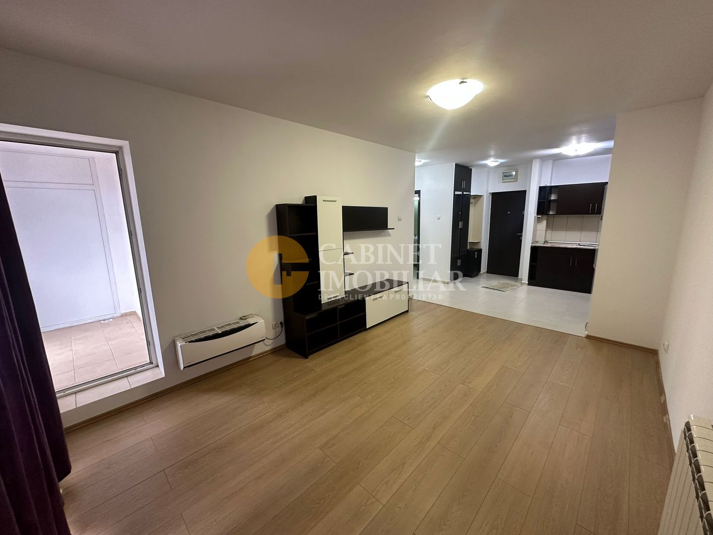 TATARASI - BLOC NOU INTABULAT - 2 CAMERE - GRADINA PRIVATA - Poză 1