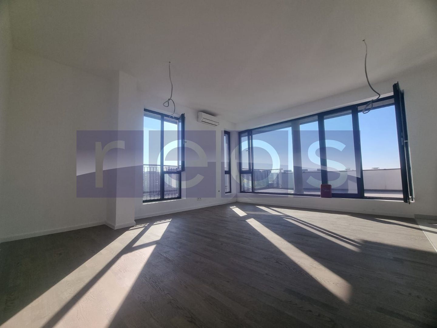 VANZARE PENTHOUSE 5 CAMERE | DECOMANDAT | ZONA TIMPURI NOI - Poză 14