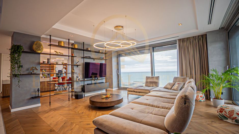 PENTHOUSE UNIC in mijlocul orasului Constanta - Poză 1