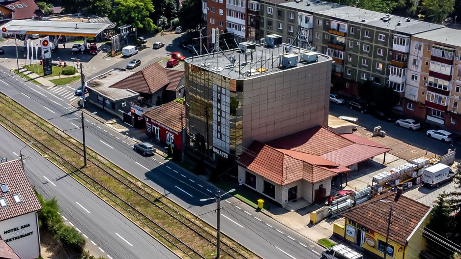 Cladire de birouri de inchiriat – 1032 mp - Poză 4