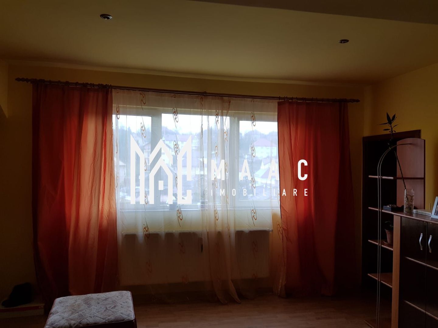 Apartament 5 camere | 137 mp | 2 bai | Curte | Strand - Poză 13