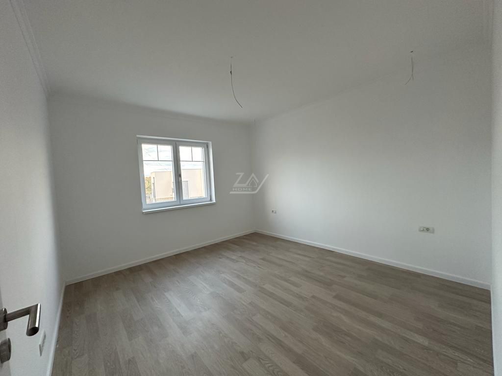 Duplex modern pe parter. Toate utilitatile. - Poză 5