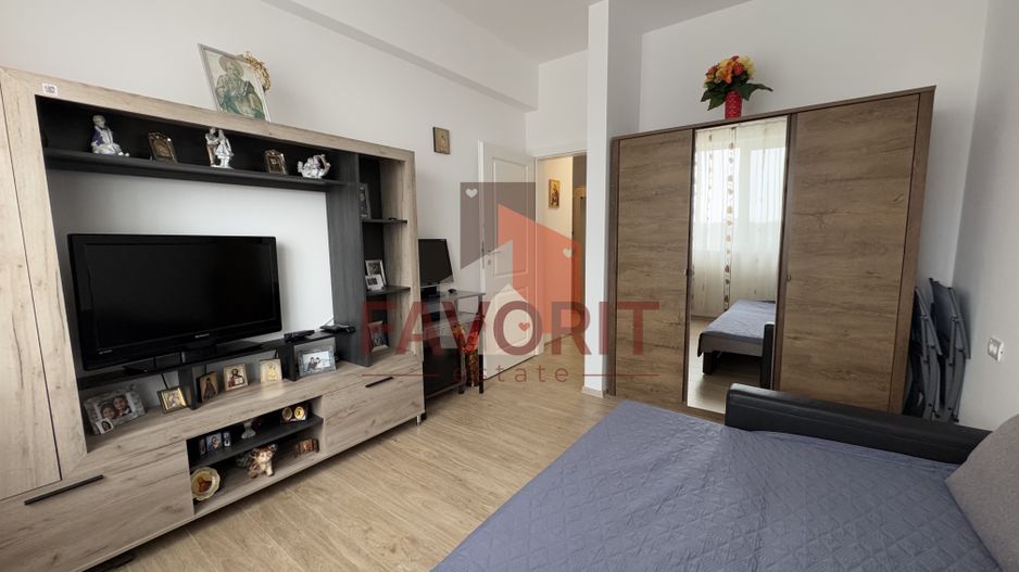 Etaj intermediar. Mobilat si utilat. Loc de parcare - Poză 4