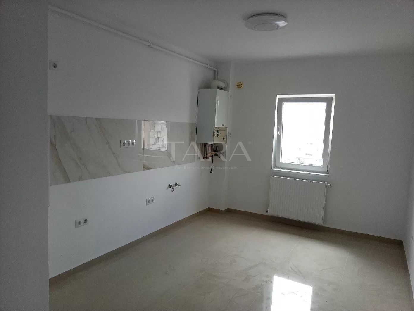 Apartament 3 camere, Floresti - Poză 2