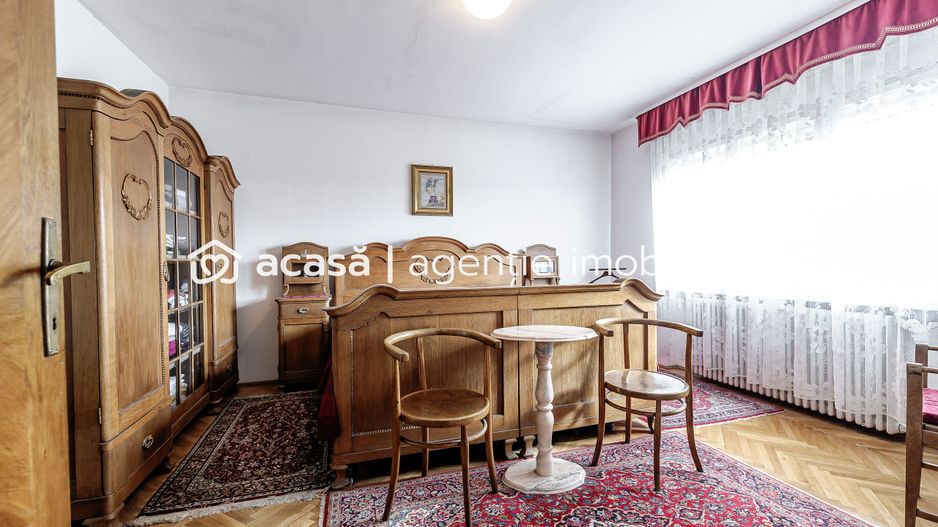 Casă din cărămidă cu 8 camere – zonă liniștită, LIPOVA - Poză 7