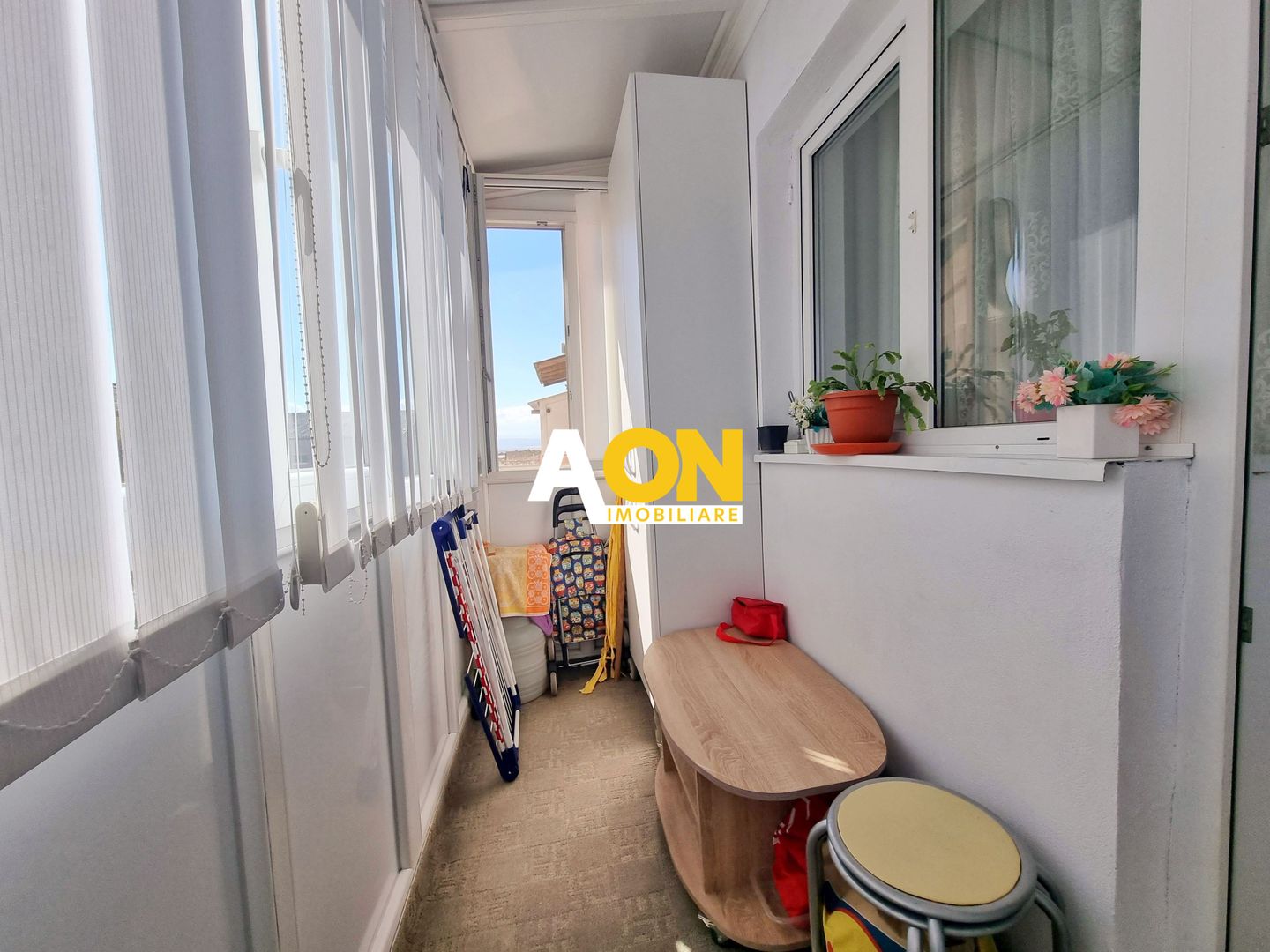 Apartament 2 camere, mobilat, utilat, Cetate - Poză 12